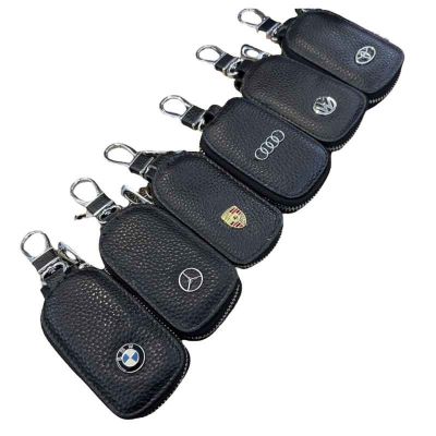 Универсален Кожен ключодържател за автомобилен ключ с карабинер – Естествена кожа (9x6см)