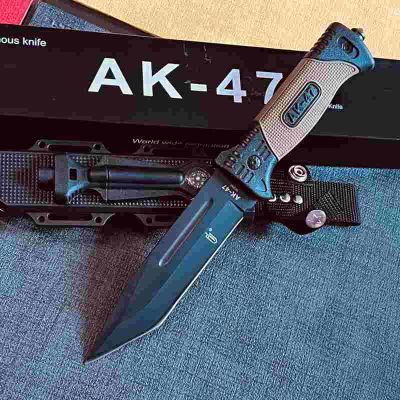 Тактически нож за оцеляване модел AK-47 ловен с компас и кремък Survivor